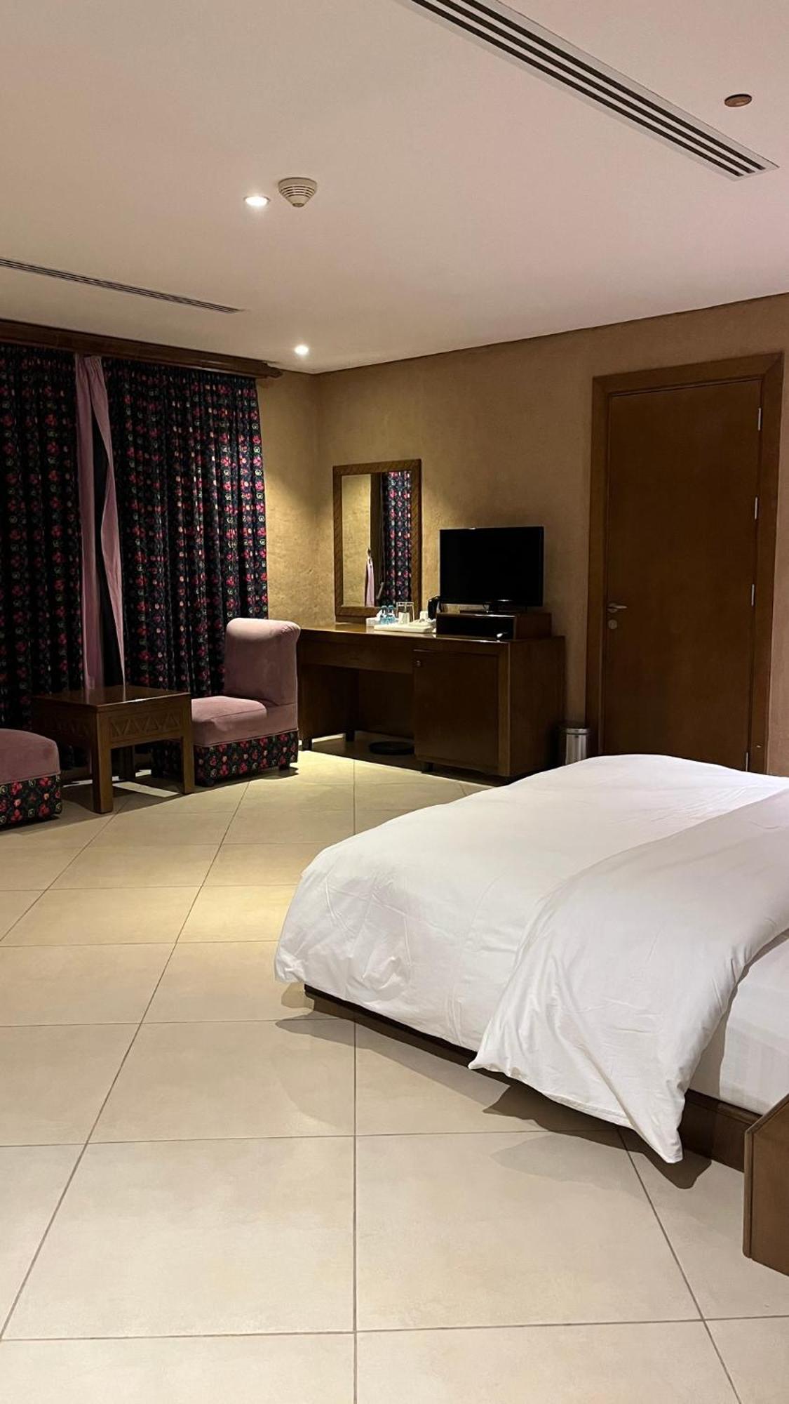 Al Malfa Resort Unajza Zewnętrze zdjęcie